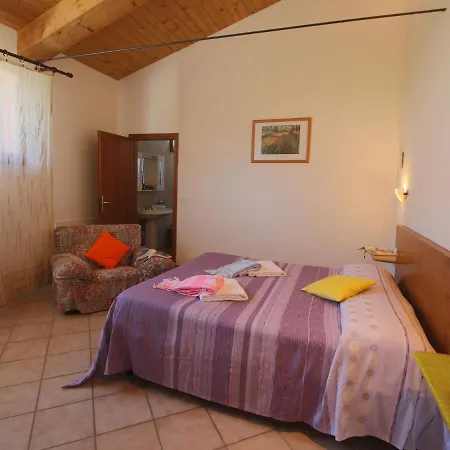 Rural Agritourismo With Panoramic Swimming Pool Dom wakacyjny *