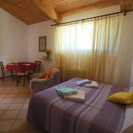 Rural Agritourismo With Panoramic Swimming Pool Pian di Scò